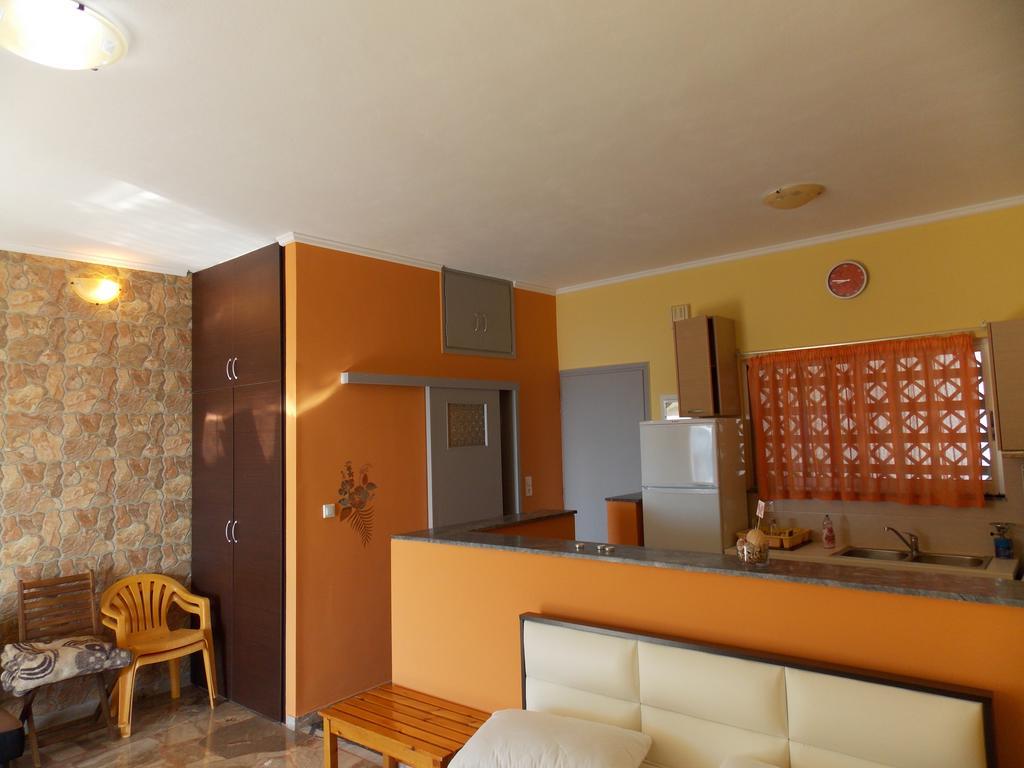 Zavitsa Apartment Xiropigado Bagian luar foto