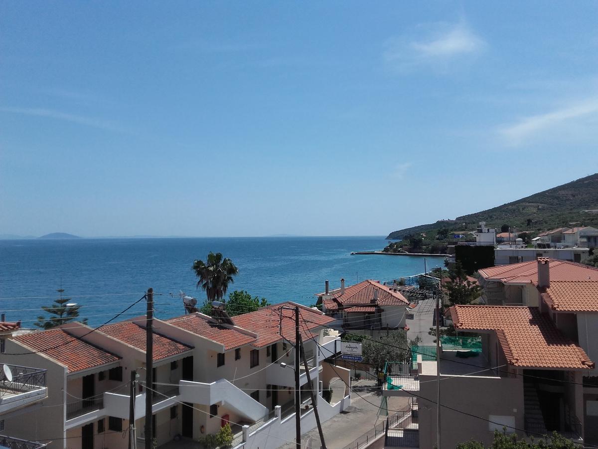 Zavitsa Apartment Xiropigado Bagian luar foto